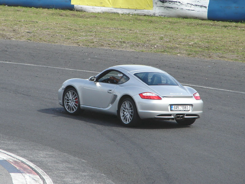 porsche_vratislavice2006_ep_330.jpg (800x600) - 129 KB