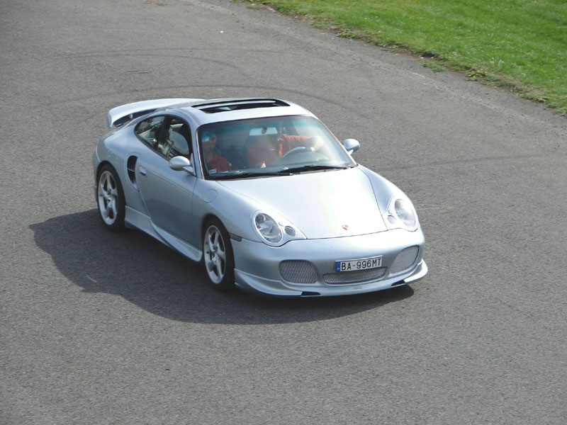 porsche_vratislavice2006_ep_455.jpg (800x600) - 122 KB