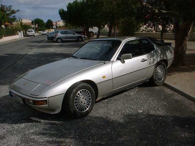 porsche-924_ep_076.jpg (640x480) - 48 KB