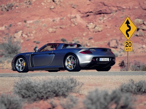 porsche-carrera-gt_ep_044.jpg (600x450) - 68 KB