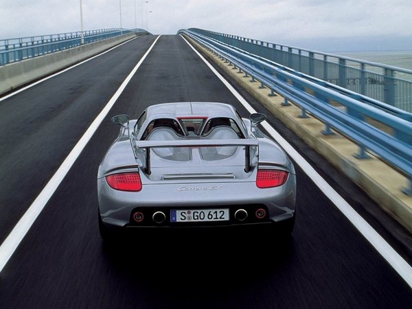 porsche-carrera-gt_ep_061.jpg (600x450) - 63 KB