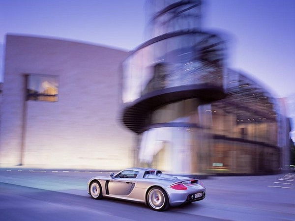 porsche-carrera-gt_ep_068.jpg (600x450) - 48 KB