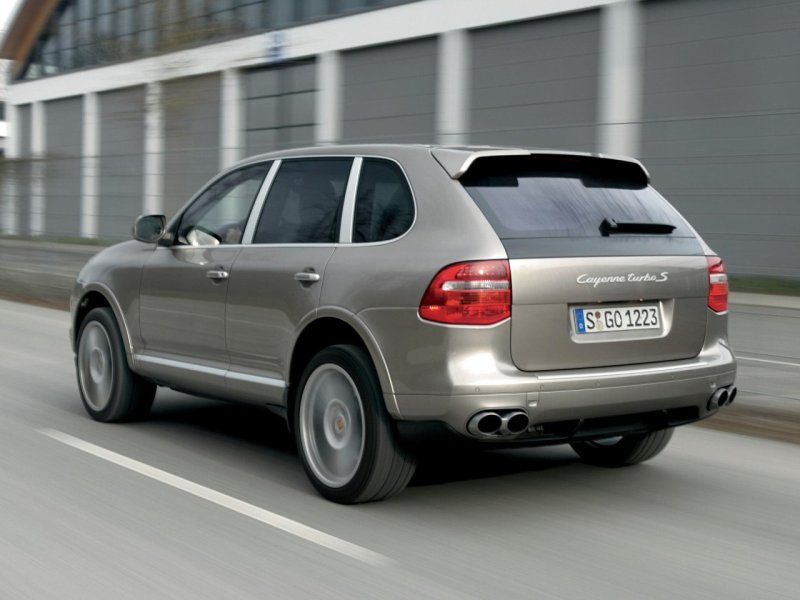 porsche-cayenne_ep_117.jpg (800x600) - 60 KB