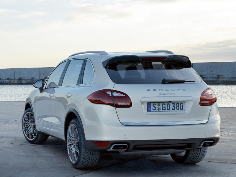 porsche-cayenne_ep_198.jpg (800x600) - 71 KB