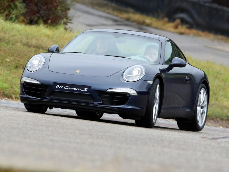 porsche-911-991_ep_177.jpg (800x600) - 67 KB