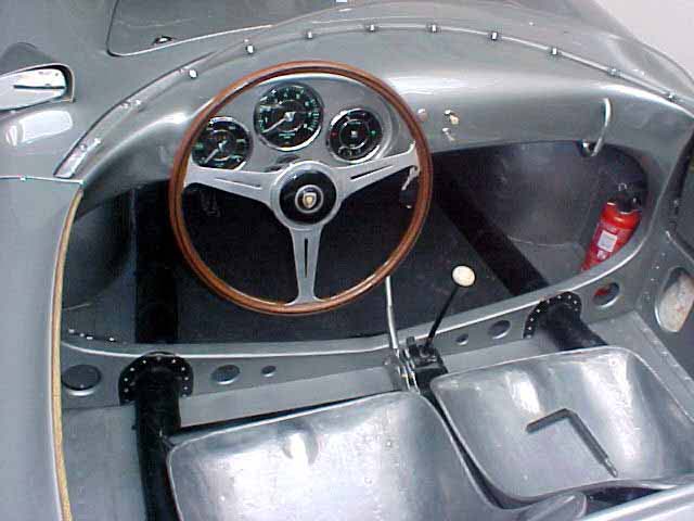 porsche-550_ep_121.jpg (640x480) - 35 KB