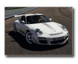 11_911_gt3_rs_4.0_04.jpg (800x581) - 122 KB