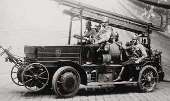 10_austro_daimler_electric_fire.jpg (343x204) - 20 KB