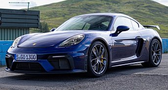 19_718_cayman_gt4.jpg (343x185) - 23 KB